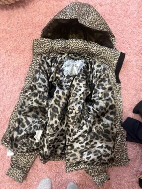 Leopard Print women’s ski Puffer Jacket with Hood